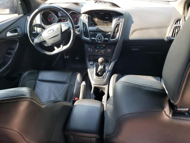  FORD FOCUS 2017 Чорний