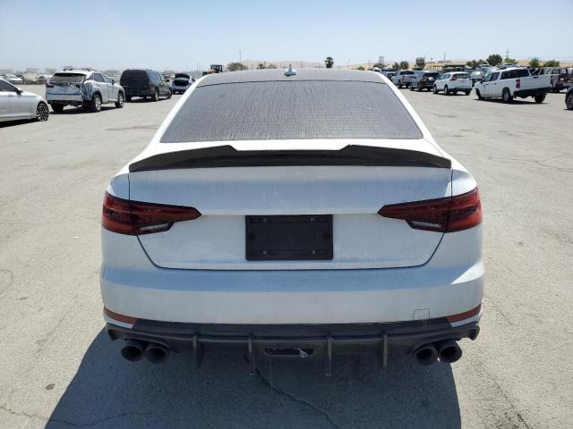  AUDI A4 2018 White