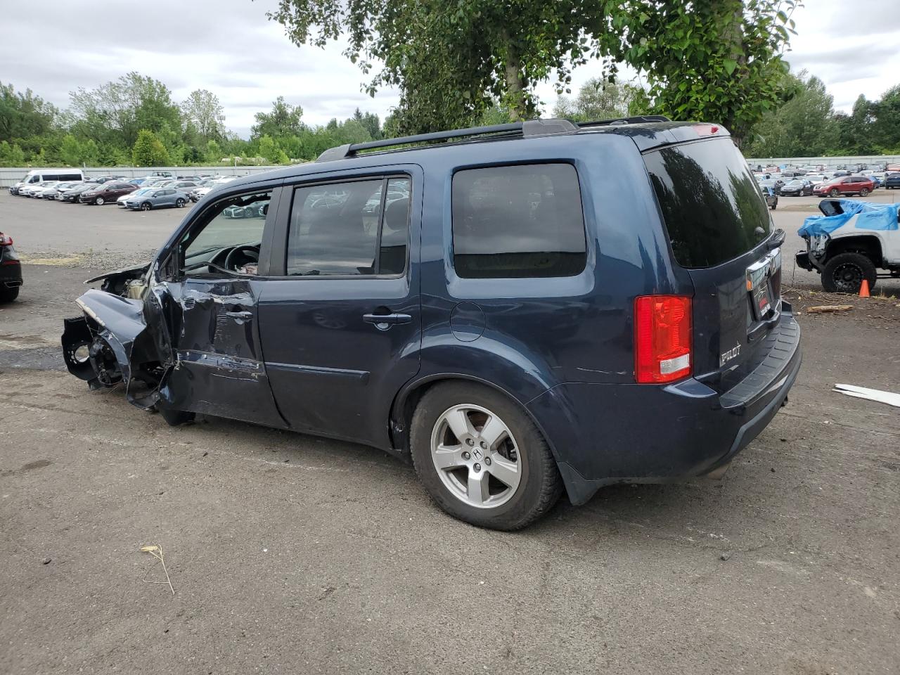 HONDA PILOT 2011 VIN 5FNYF4H5XBB072434 zdjęcie 2