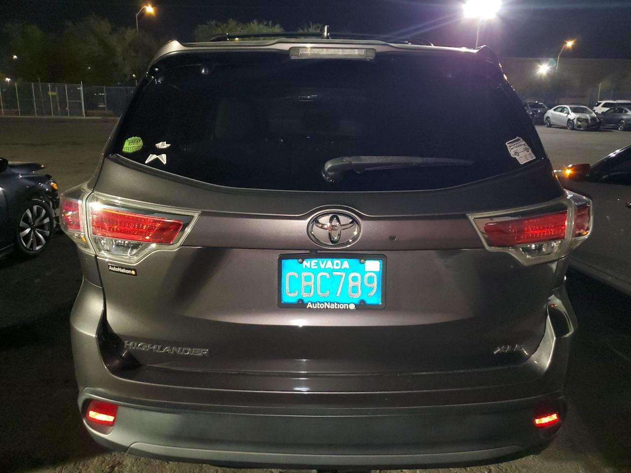 2014 Toyota Highlander Xle VIN: 5TDKKRFHXES018708 Lot: 63151125