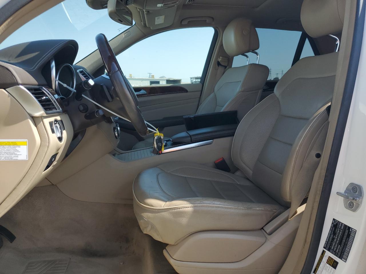 2013 Mercedes-Benz Ml 550 4Matic VIN: 4JGDA7DB8DA198390 Lot: 62422525