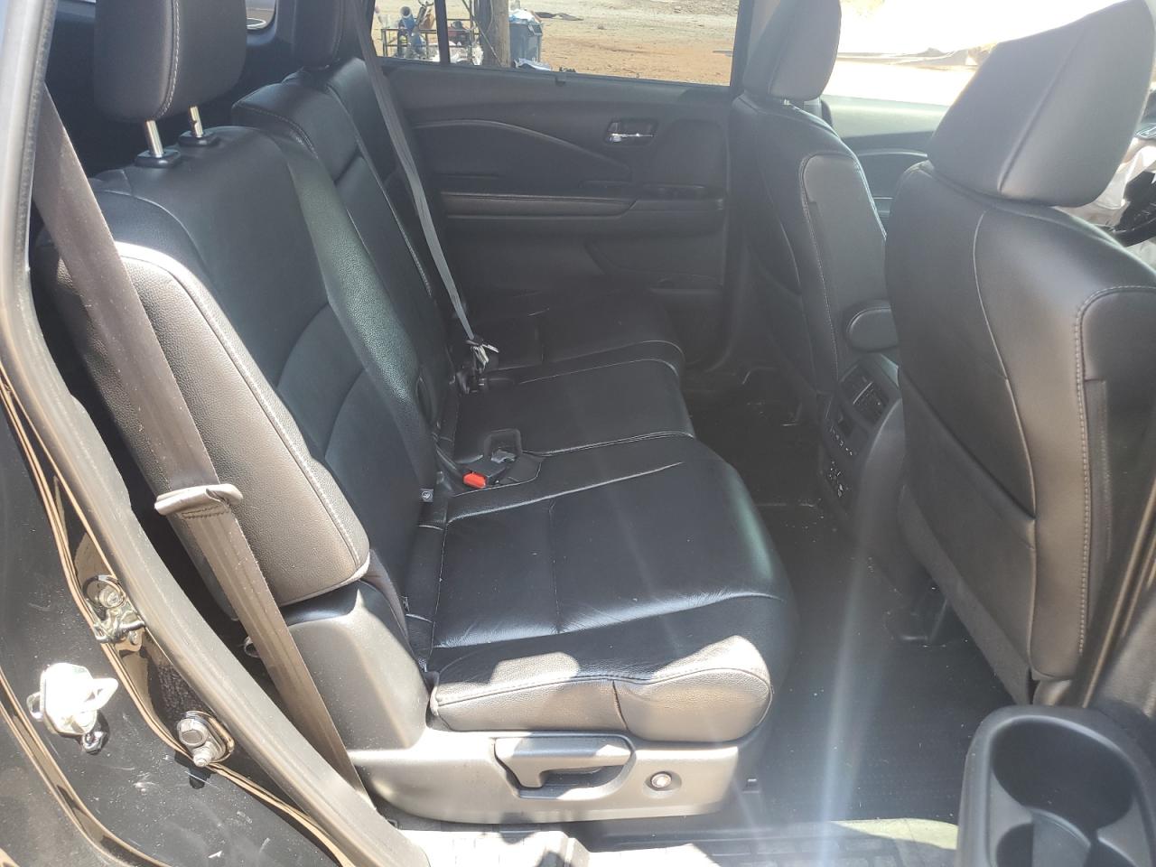 2017 Honda Pilot Touring VIN: 5FNYF5H98HB002013 Lot: 62604955