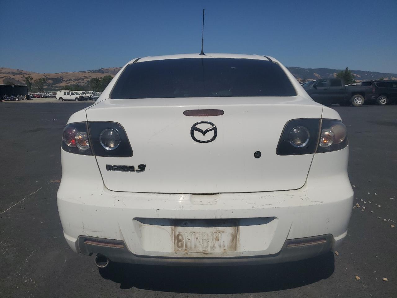 2007 Mazda 3 I VIN: JM1BK12F171656173 Lot: 62560205
