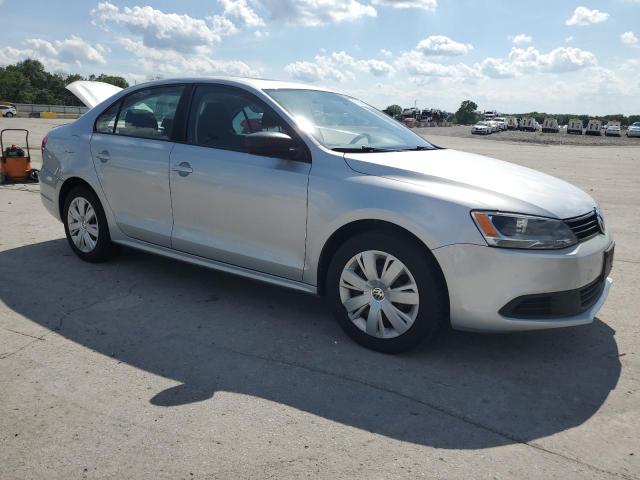  VOLKSWAGEN JETTA 2012 Srebrny
