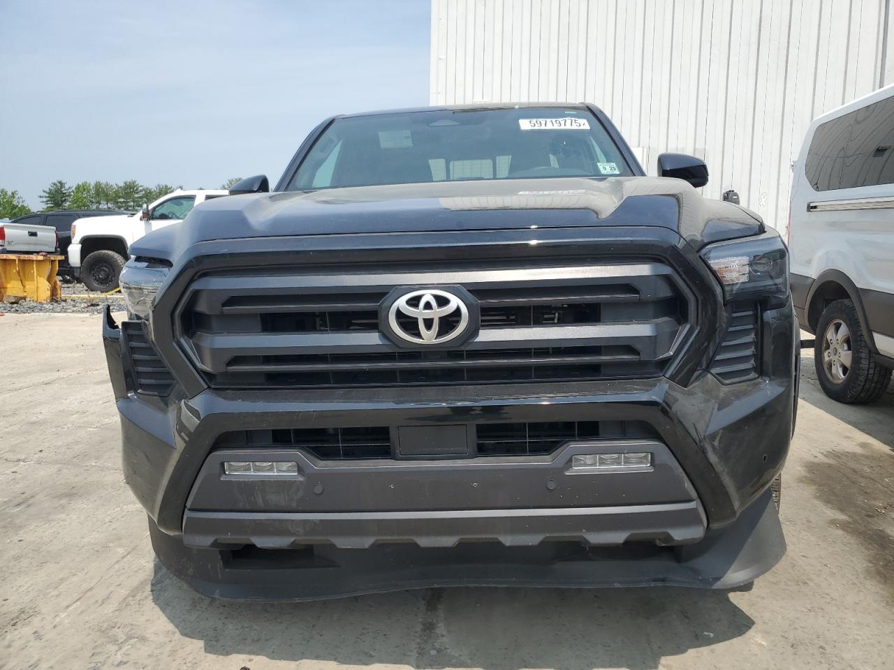 3TYLB5JN1RT027141 TOYOTA TACOMA 2024