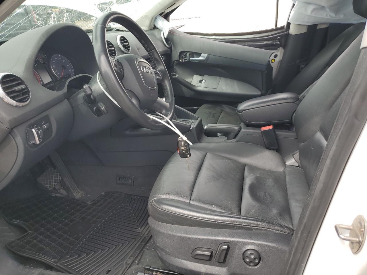 2011 Audi A3 Premium VIN: WAUBJBFM7BA053381 Lot: 60738865