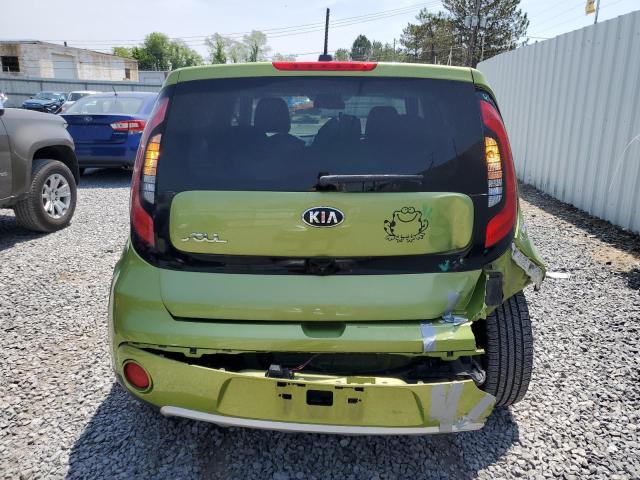  KIA SOUL 2017 Зеленый