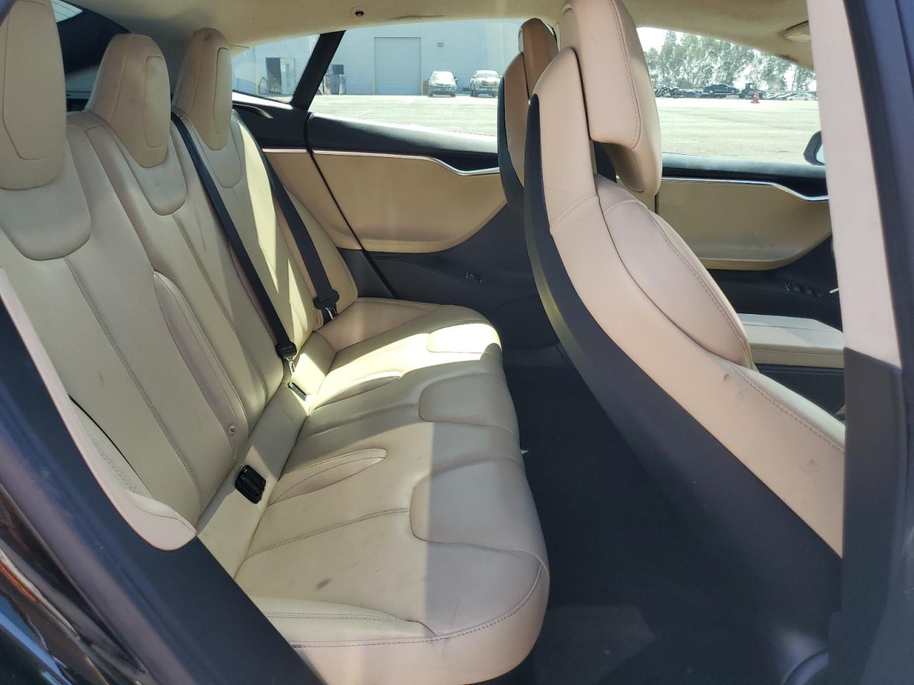 2017 Tesla Model S VIN: 5YJSA1E28HF190858 Lot: 60690695