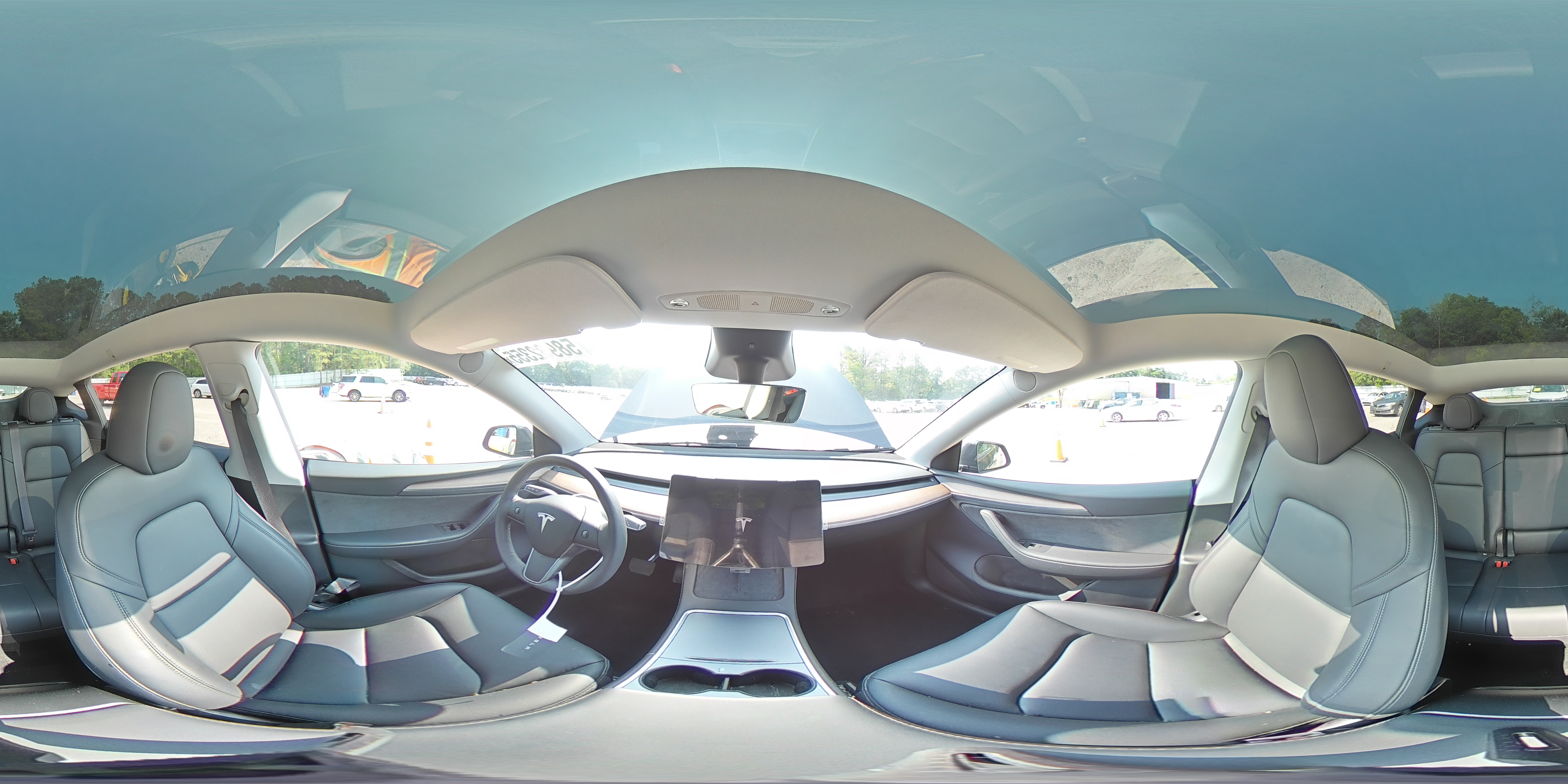 2024 Tesla Model Y VIN: 7SAYGDED2RA334739 Lot: 58932355