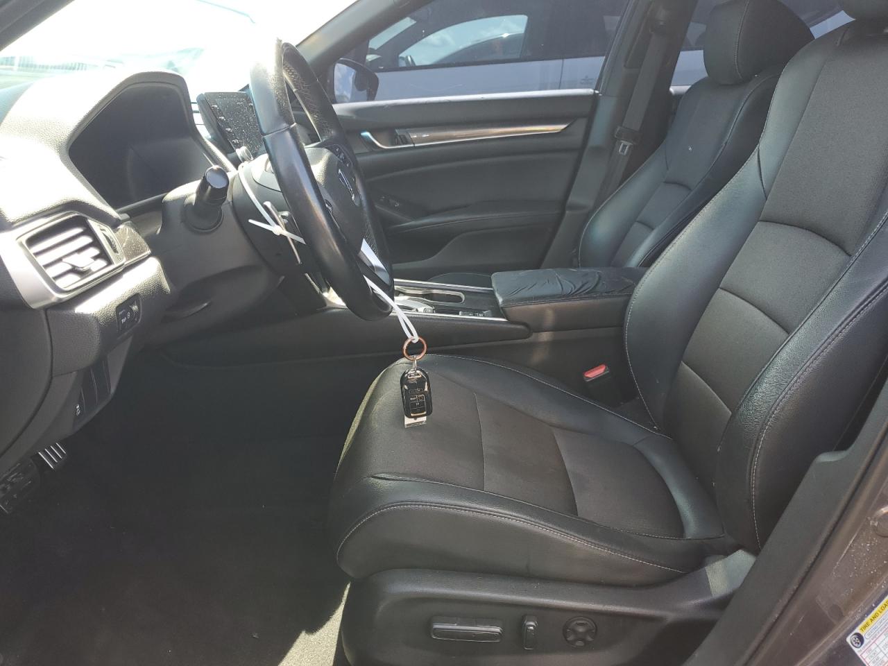 2018 Honda Accord Sport VIN: 1HGCV1F3XJA111559 Lot: 60027725