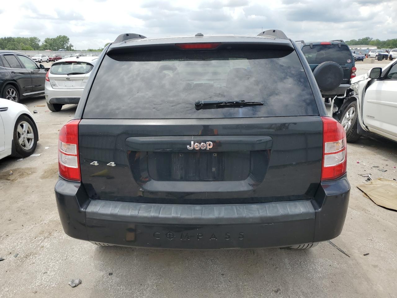 2007 Jeep Compass VIN: 1J8FF47W17D286284 Lot: 60840295