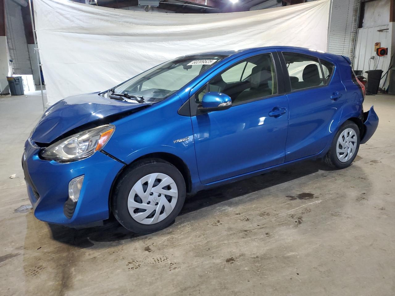 2016 Toyota Prius C იყიდება North Billerica-ში, MA - Front End
