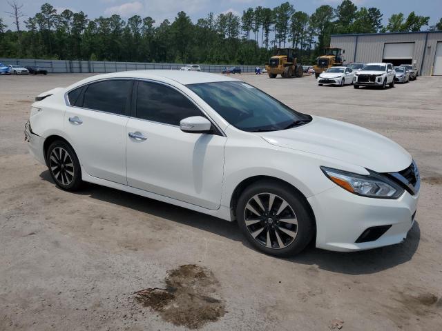  NISSAN ALTIMA 2018 Biały