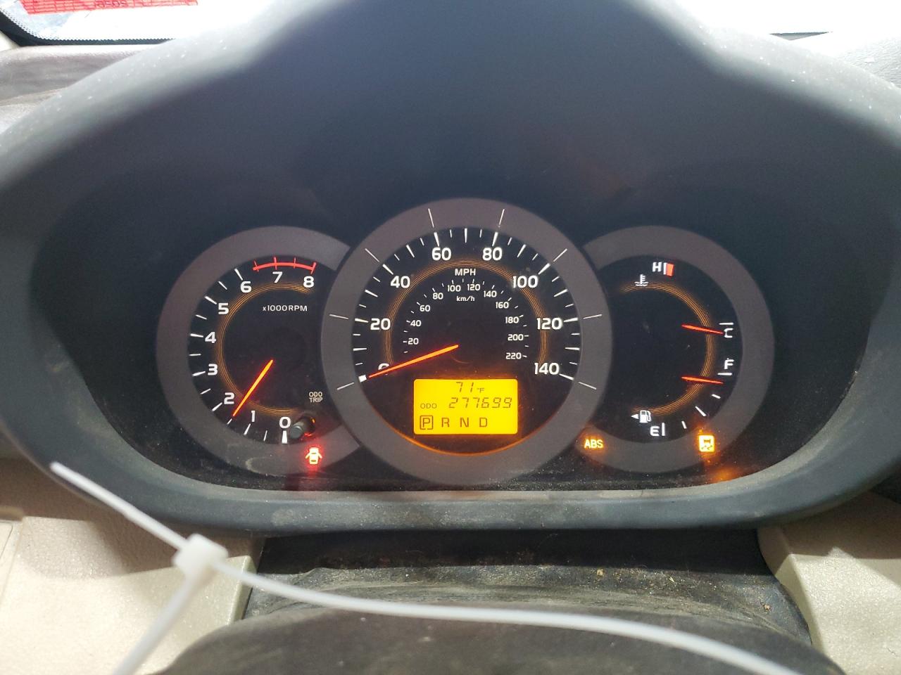 TOYOTA RAV4 2011 VIN 2T3DF4DV2BW114349 photo 9