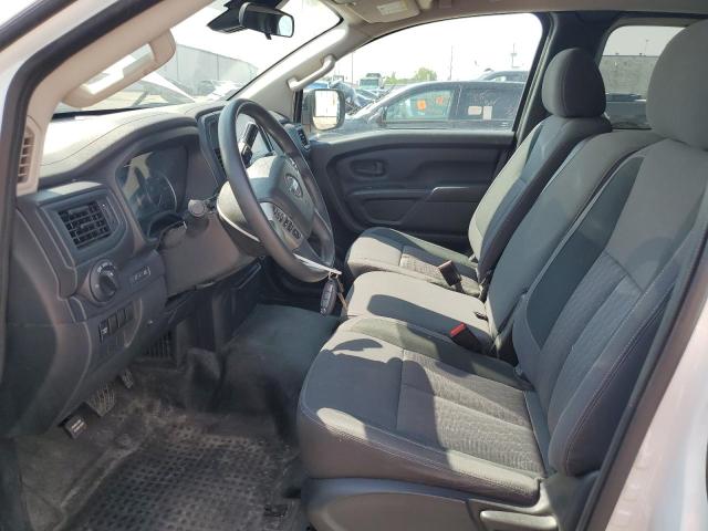  NISSAN TITAN 2022 Biały