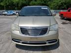 2011 Chrysler Town & Country Touring L იყიდება Ellwood City-ში, PA - Minor Dent/Scratches