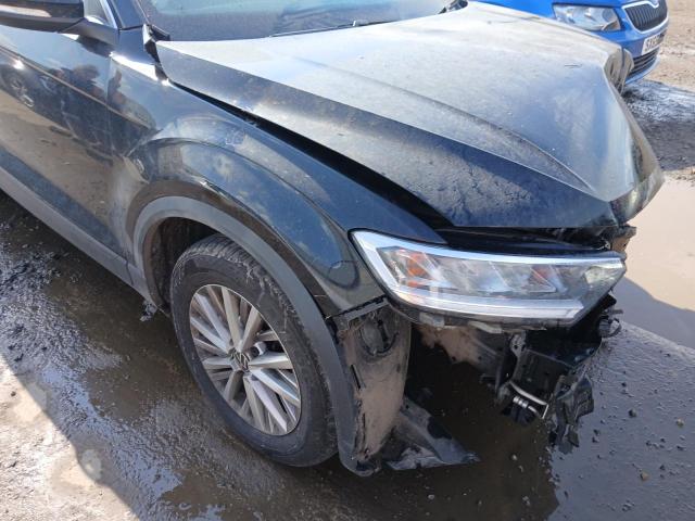 2023 VOLKSWAGEN T-ROC LIFE