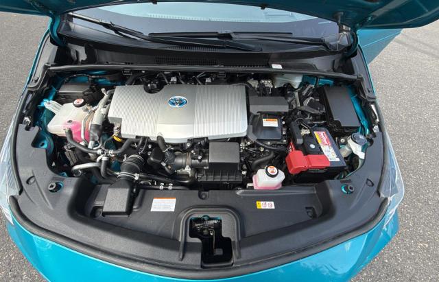  TOYOTA PRIUS 2019 Granatowy