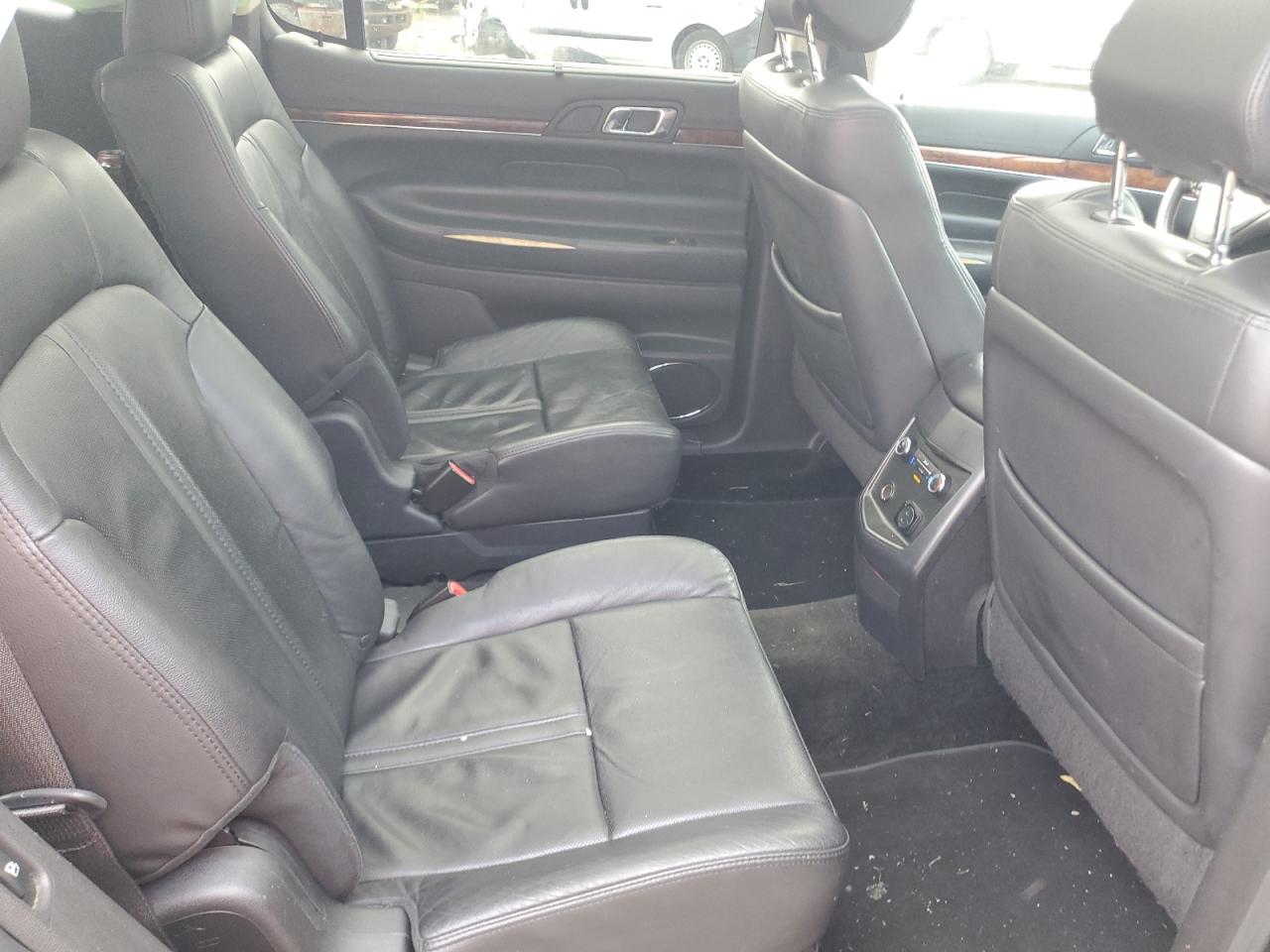 2017 Lincoln Mkt VIN: 2LMHJ5AT6HBL01274 Lot: 61281795