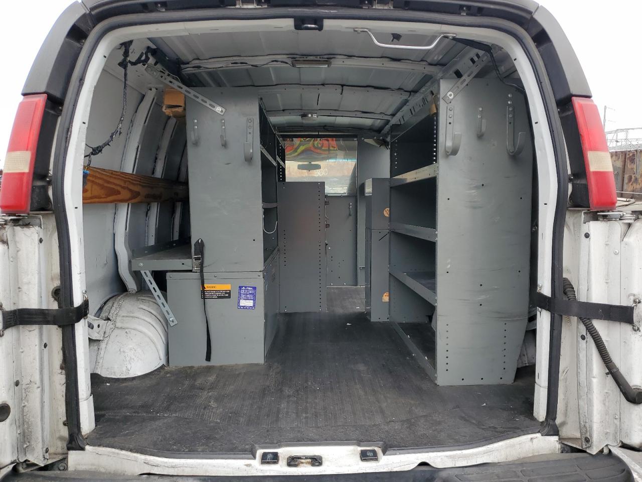 2011 Chevrolet Express G2500 VIN: 1GCWGFCB8B1130272 Lot: 59618325