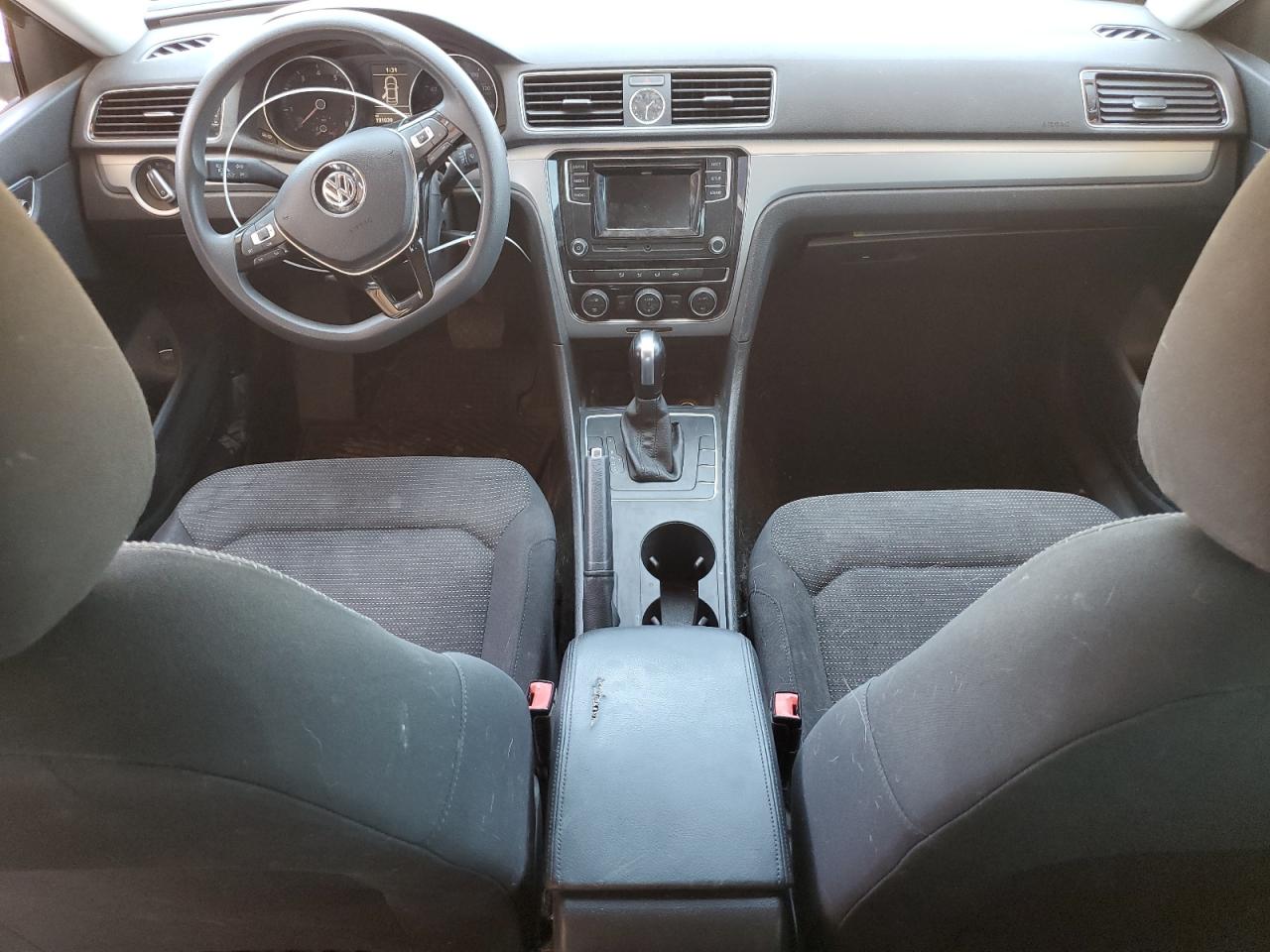VOLKSWAGEN PASSAT 2016 VIN 1VWAT7A3XGC031100 zdjęcie 8