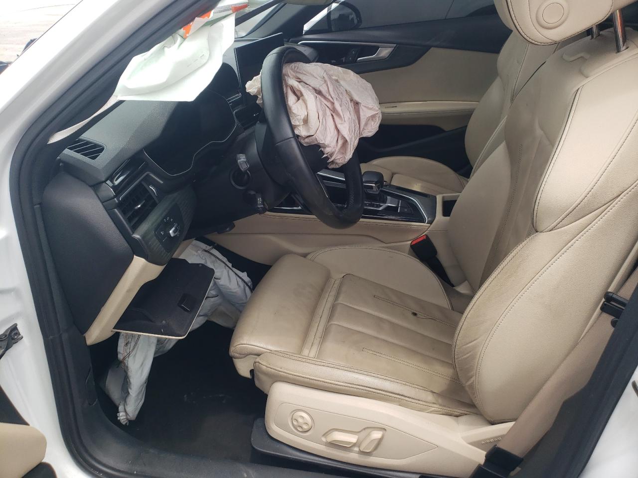 2022 Audi A4 Premium Plus 45 VIN: WAUEAAF43NN014064 Lot: 61689635