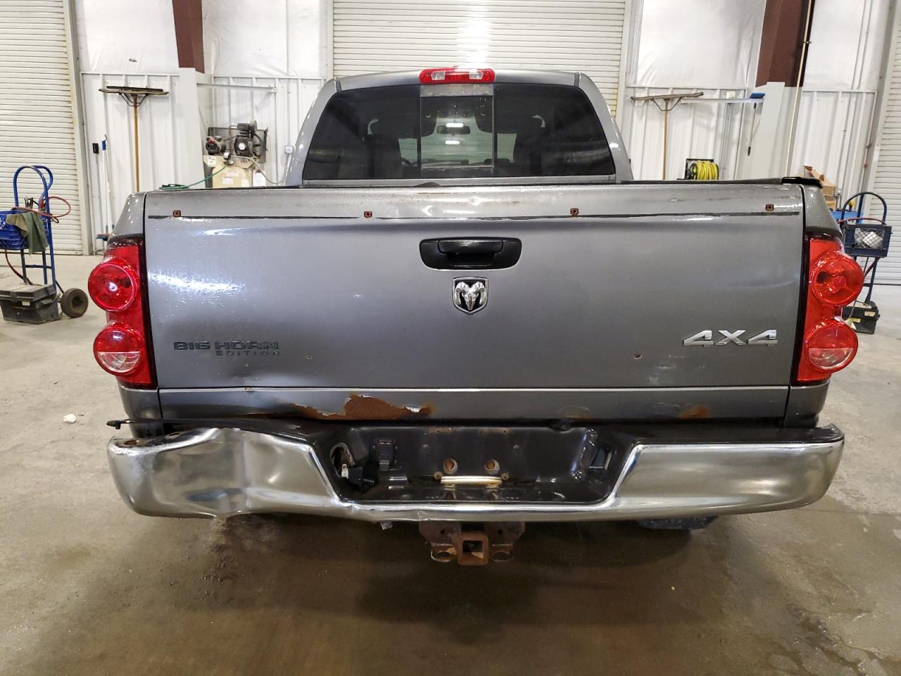 2007 Dodge Ram 1500 St VIN: 1D7HU18217S183867 Lot: 62825995