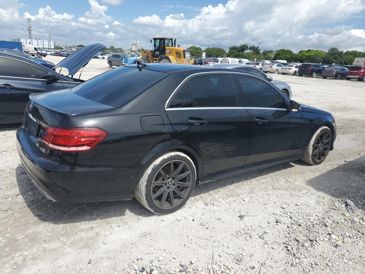 MERCEDES-BENZ E-CLASS 2016 VIN WDDHF5KB2GB297614 zdjęcie 3