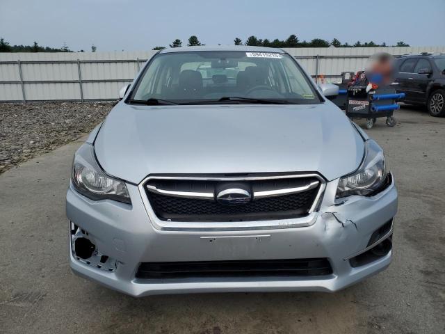  SUBARU IMPREZA 2016 Серебристый