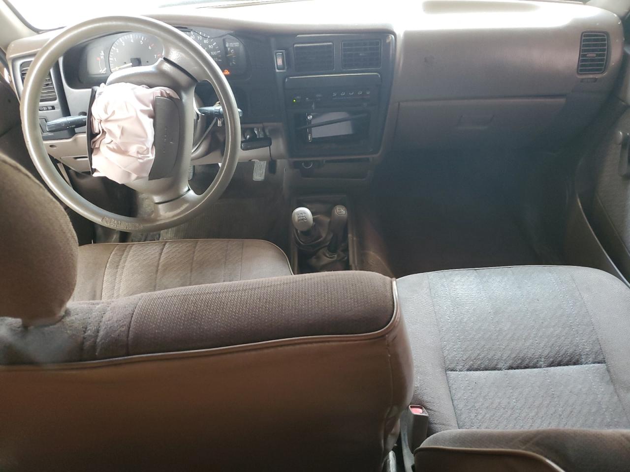 1996 Toyota Tacoma Xtracab VIN: 4TAWM72N8TZ201253 Lot: 60892415
