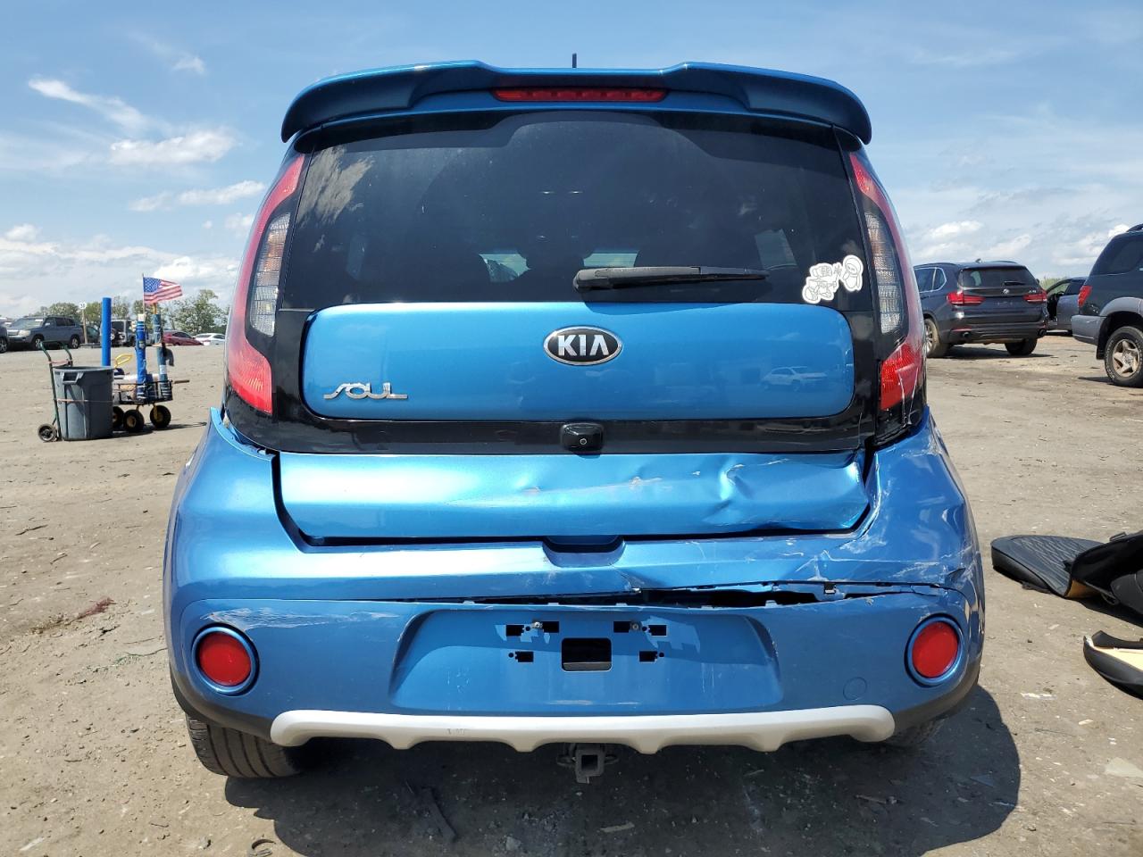 2017 Kia Soul + VIN: KNDJP3A50H7461987 Lot: 61661545