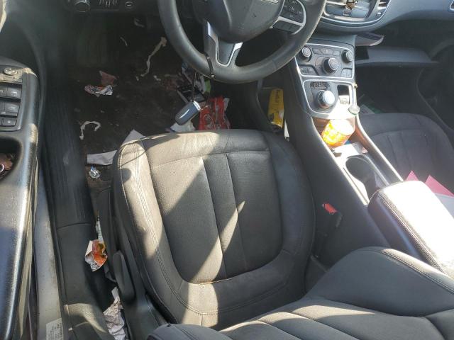  CHRYSLER 200 2015 Srebrny