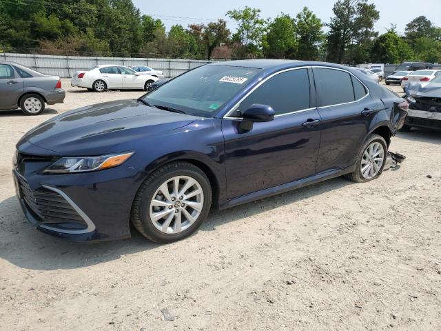 TOYOTA CAMRY LE 2022