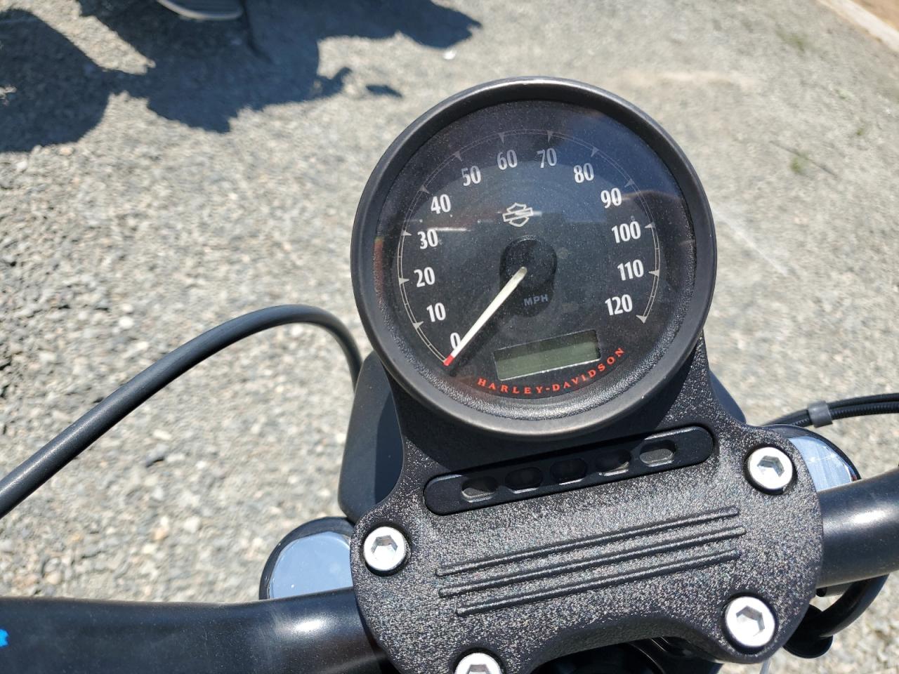 2019 Harley-Davidson Xl883 N VIN: 1HD4LE237KC417726 Lot: 62777955