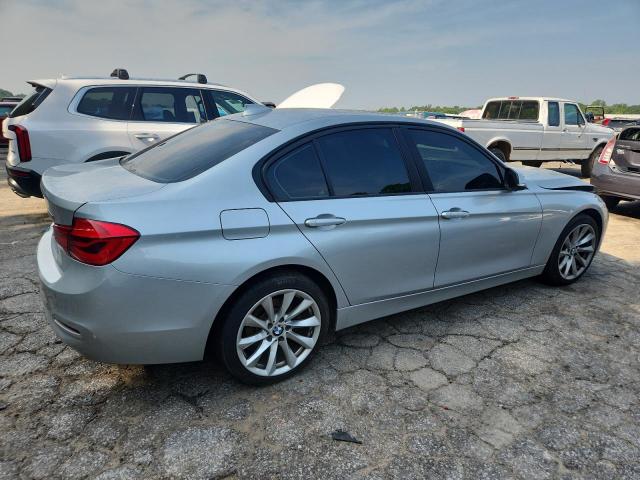  BMW 3 SERIES 2018 Серебристый