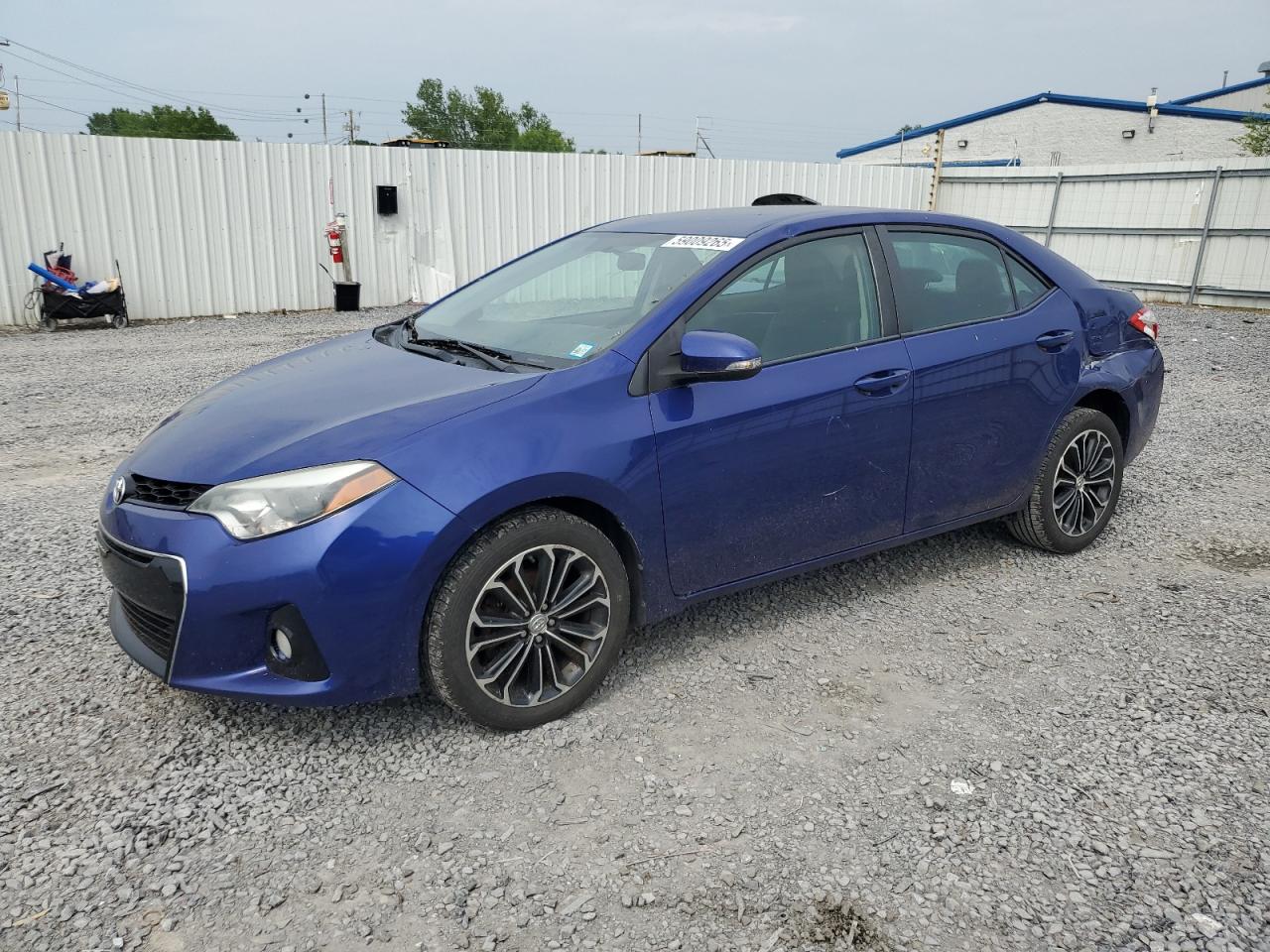 Albany, NY에서 판매 중인 2015 Toyota Corolla L - Rear End