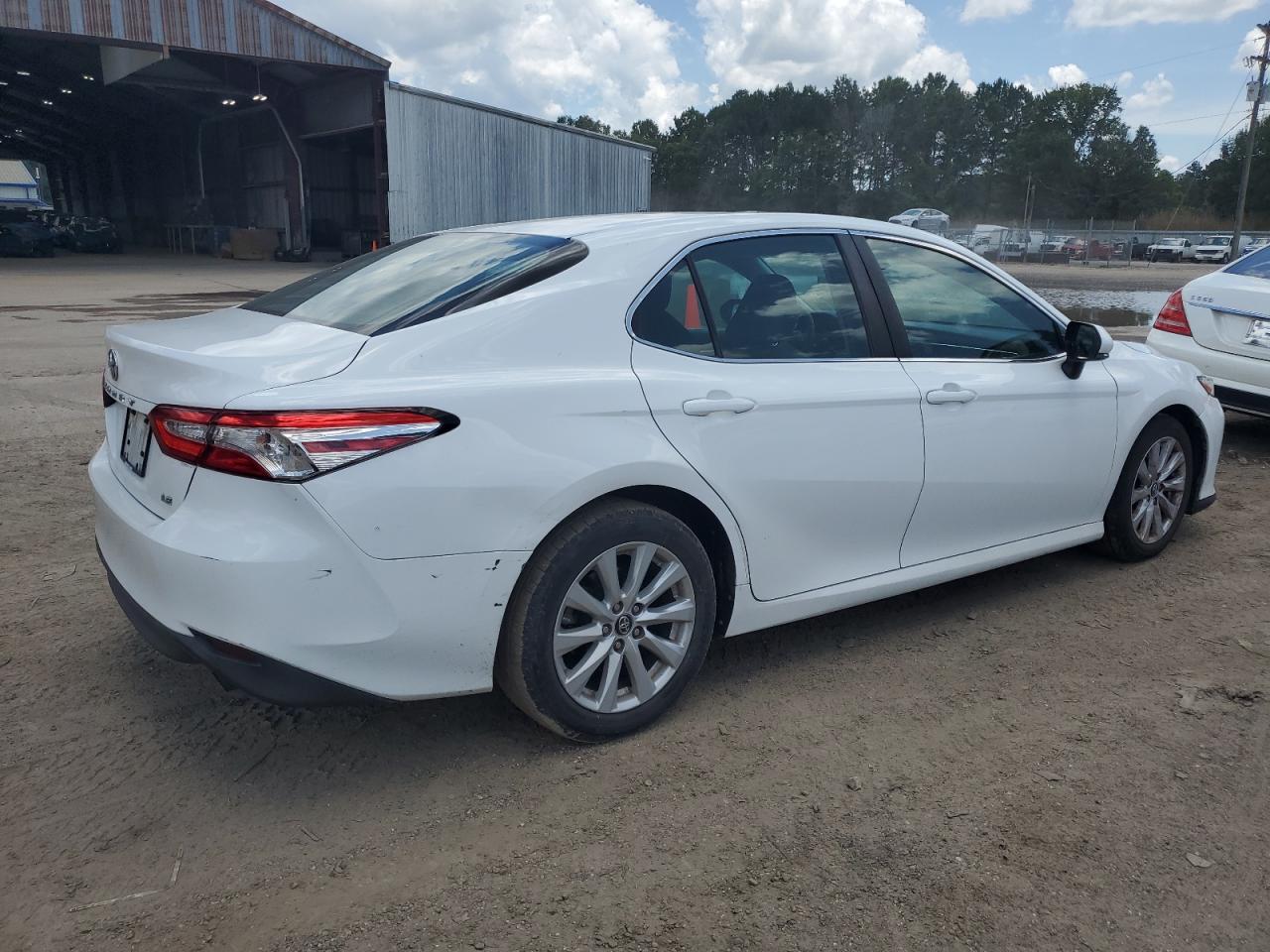 4T1B11HK7JU548357 TOYOTA CAMRY 2018