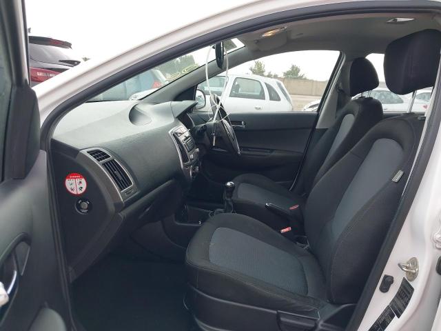 2014 HYUNDAI I20 ACTIVE