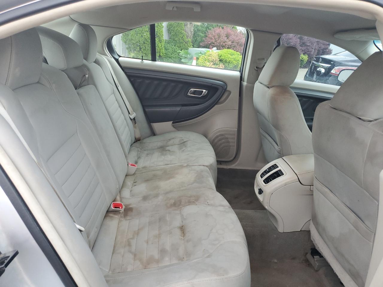 2011 Ford Taurus Se VIN: 1FAHP2DW4BG144627 Lot: 60568675