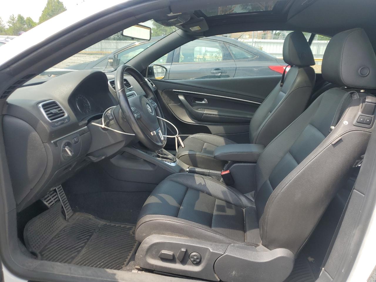 2014 Volkswagen Eos Komfort VIN: WVWBW8AH9EV000213 Lot: 59268995