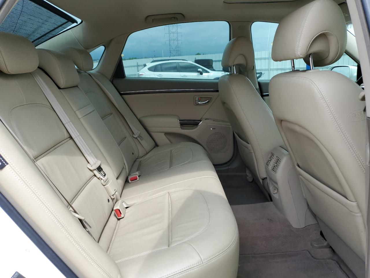 2009 Hyundai Azera Se VIN: KMHFC46F59A343118 Lot: 61096285