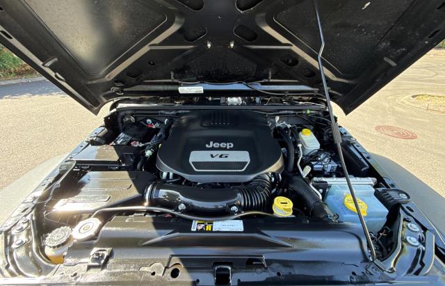 Parquets JEEP WRANGLER 2015 Czarny