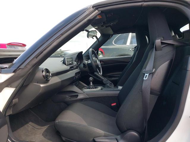 2018 MAZDA MX-5 SE +