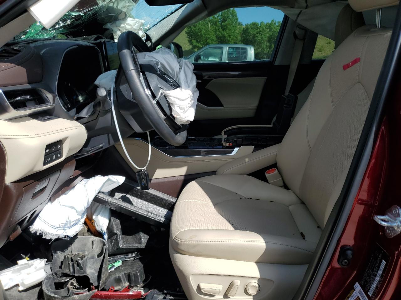 2022 Toyota Highlander Hybrid Limited VIN: 5TDXBRCH9NS555080 Lot: 61753235