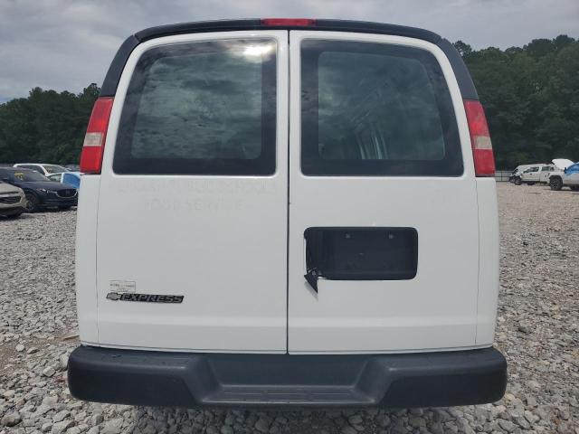 Фургоны CHEVROLET EXPRESS 2017 Белый