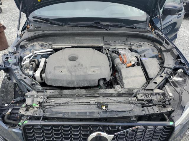 2022 VOLVO XC60 T8 RECHARGE R-DESIGN  