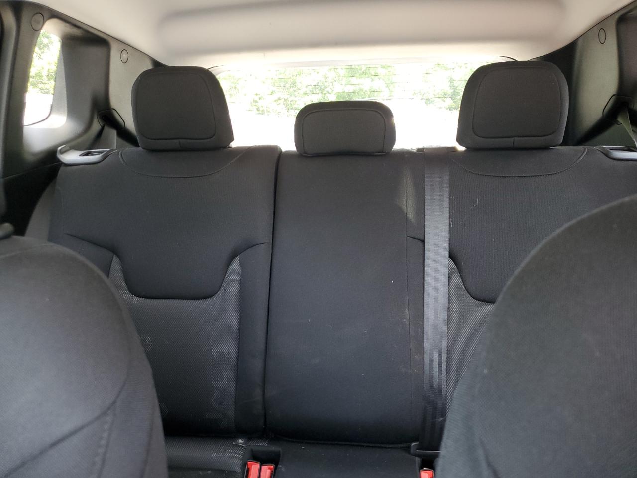 JEEP RENEGADE 2017 VIN ZACCJBBB6HPG51997 фото 10