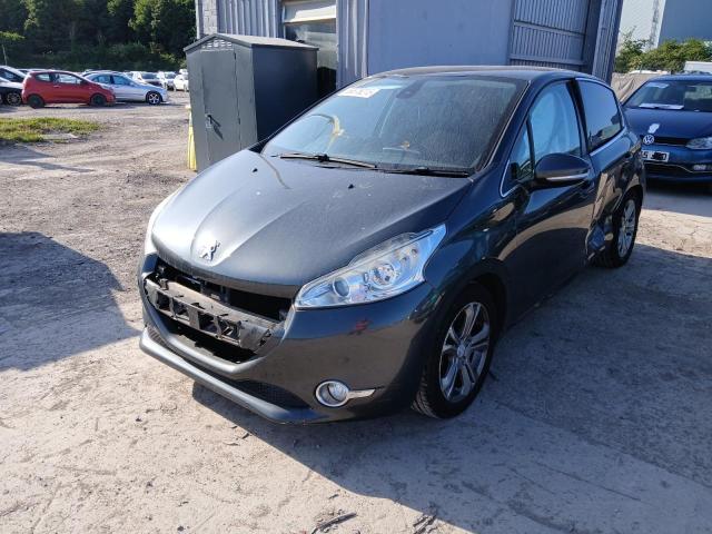 PEUGEOT 208 ALLURE 2013