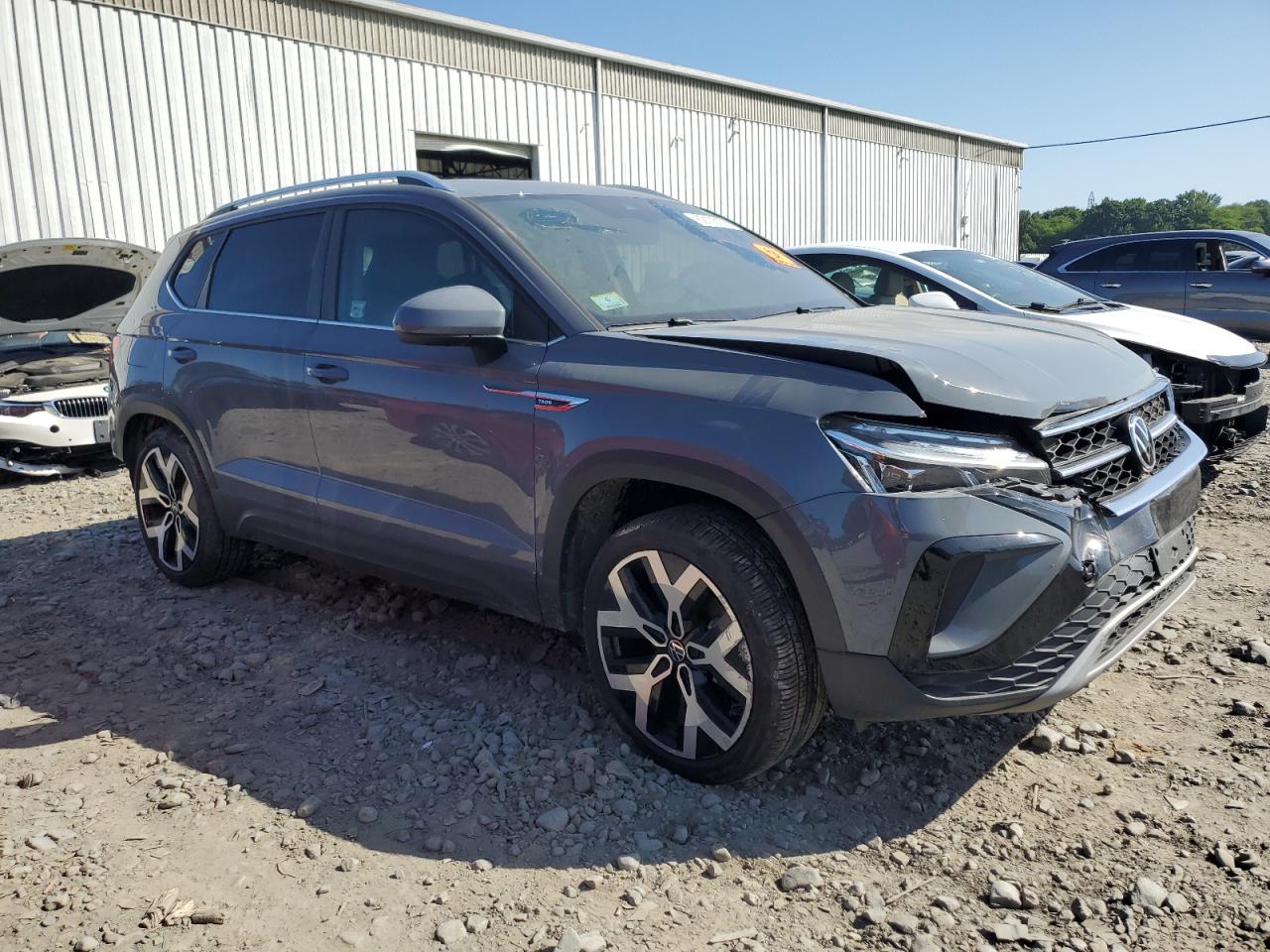 VOLKSWAGEN TAOS SEL 2022 VIN 3VV2X7B21NM070527 photo 4