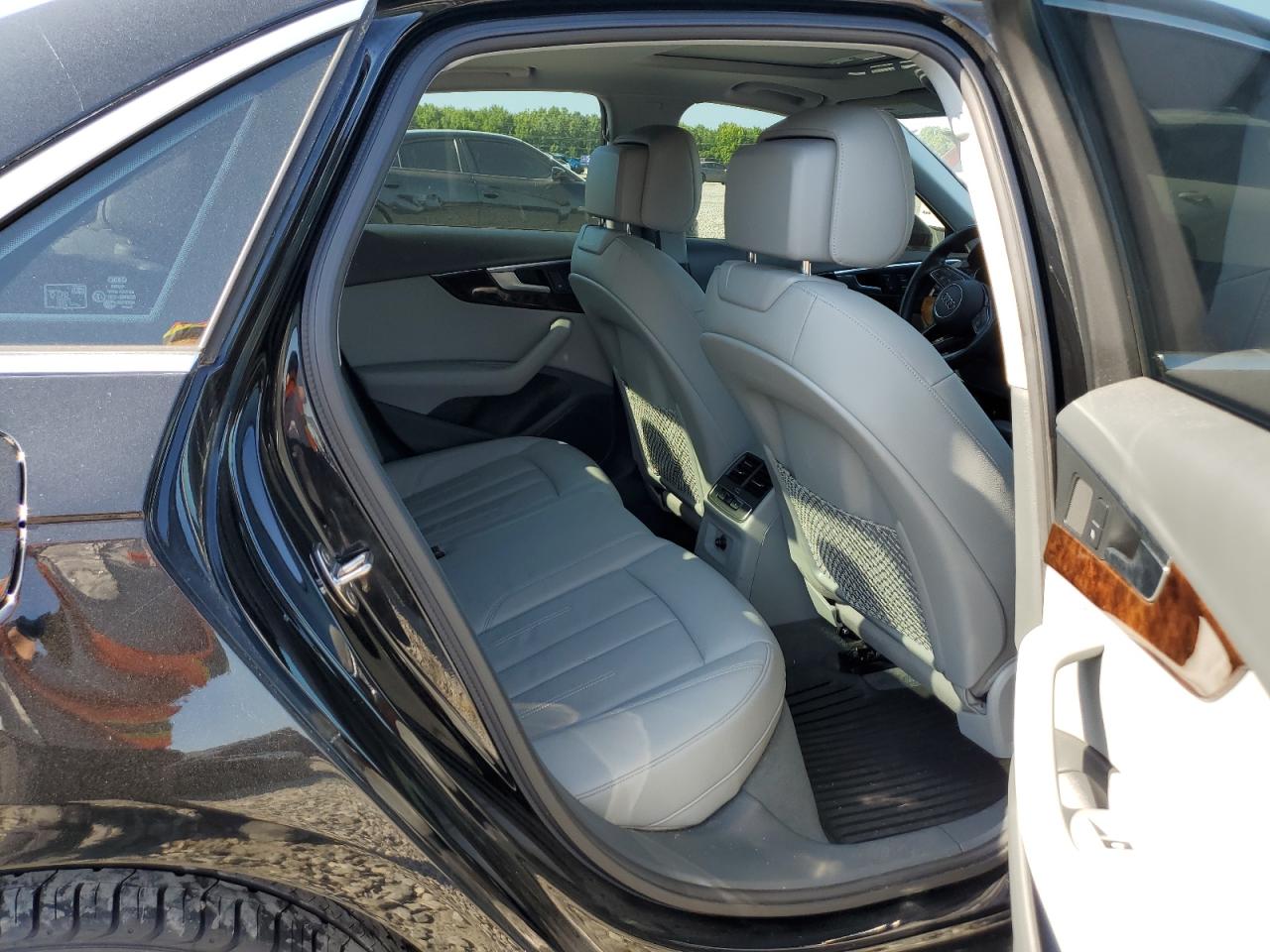 2019 Audi A4 Premium VIN: WAUDNAF44KA118520 Lot: 61542795